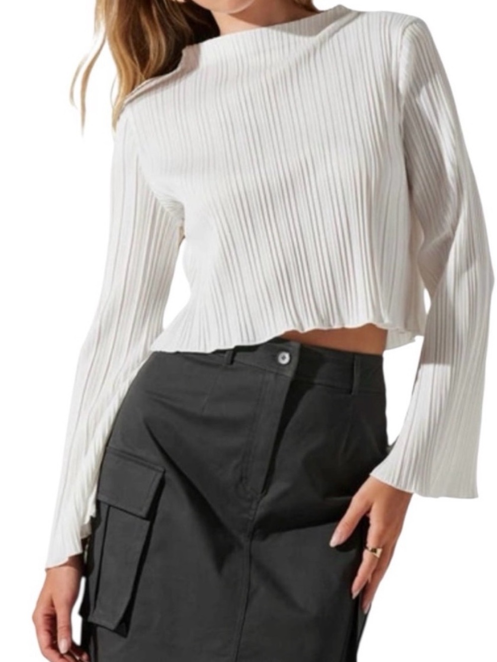 Astr the Label plisse mock neck top